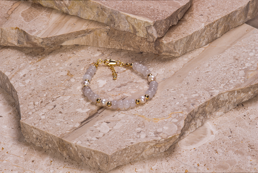 Unique Pearl & White Jade Beaded Bracelet